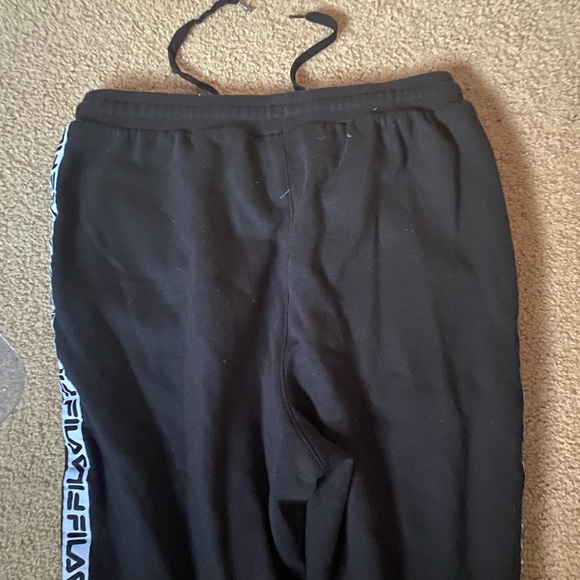 Fila sweatpants - Picture 2 of 3